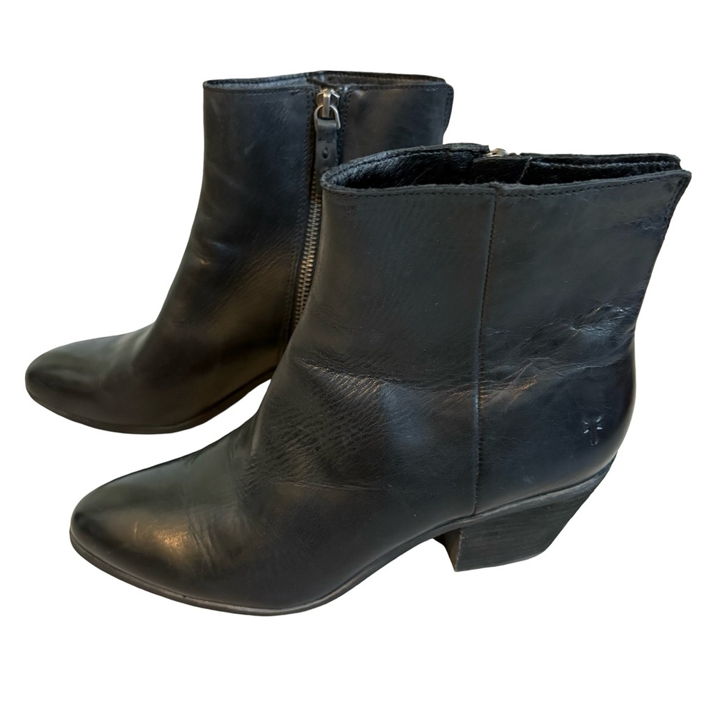 Frye Megan Black Leather Ankle Boots Western Minimalist Coastal Cowgirl, Sz 8.5 - Picture 4 of 16